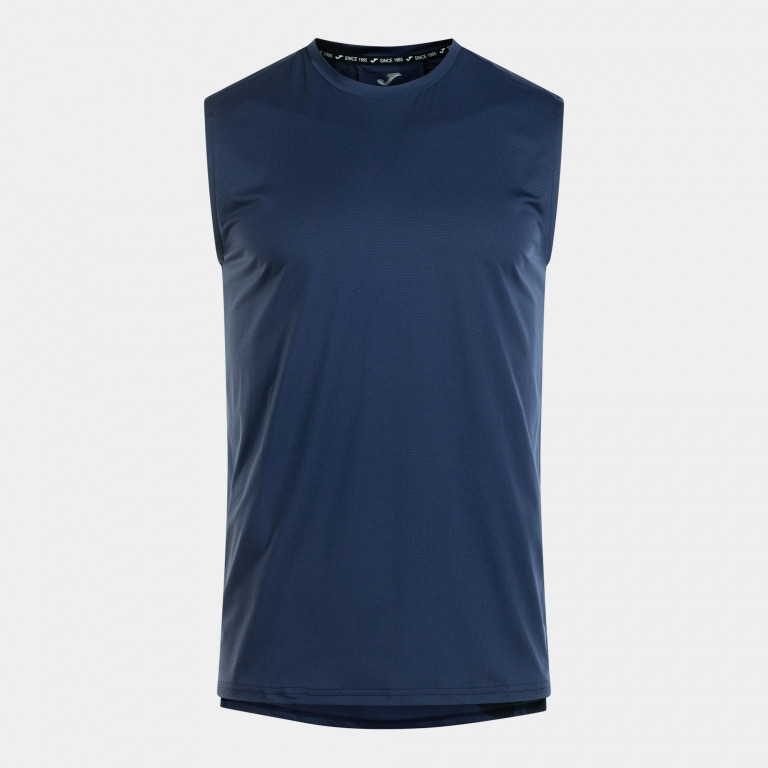 CAMISETA SIN MANGAS CORE  