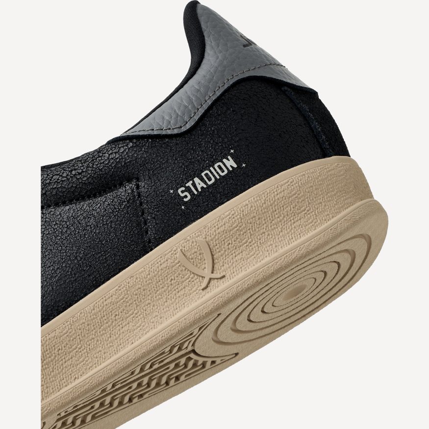 Кроссовки спортивные JÖGEL Stadion, черный