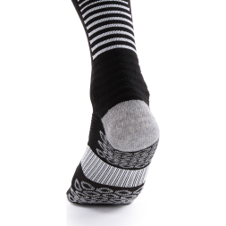 Носки спортивные PENALTY SE7E 4107871000UN, размер 39-44, бело-черные