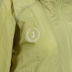 CHAQUETA CON CAPUCHA MIMETIC  