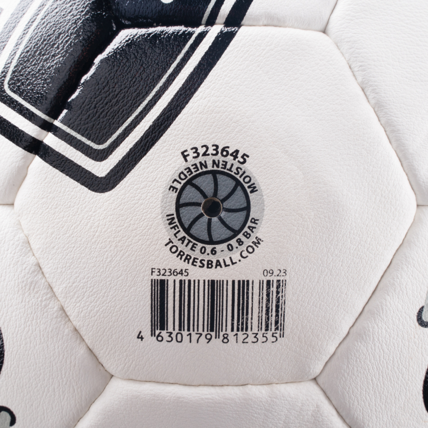 Мяч футб. TORRES BM 500, F323645, р.5, 32 пан. ПУ, 4 подкл. слоя, руч. сшивка, бело-черно-серый