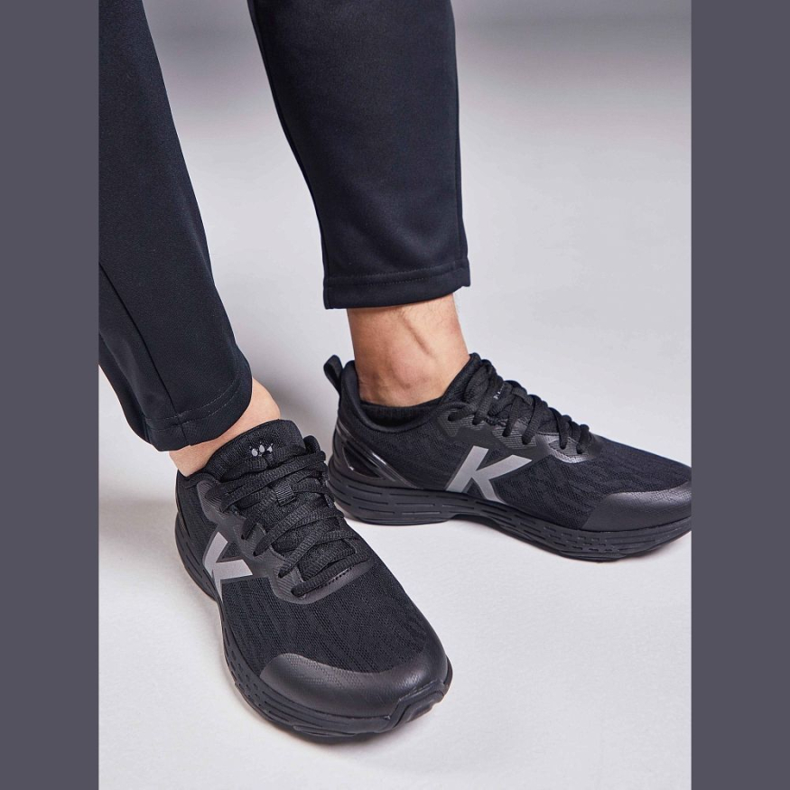 Кроссовки KELME sports shoes