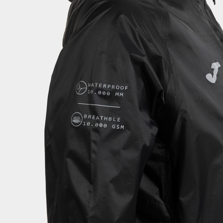 CHUBASQUERO TRAIL LONDON  