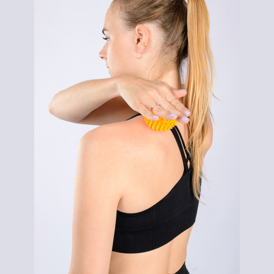 Мяч массажный TORRES AL121607, диаметр 7см., жёлтый