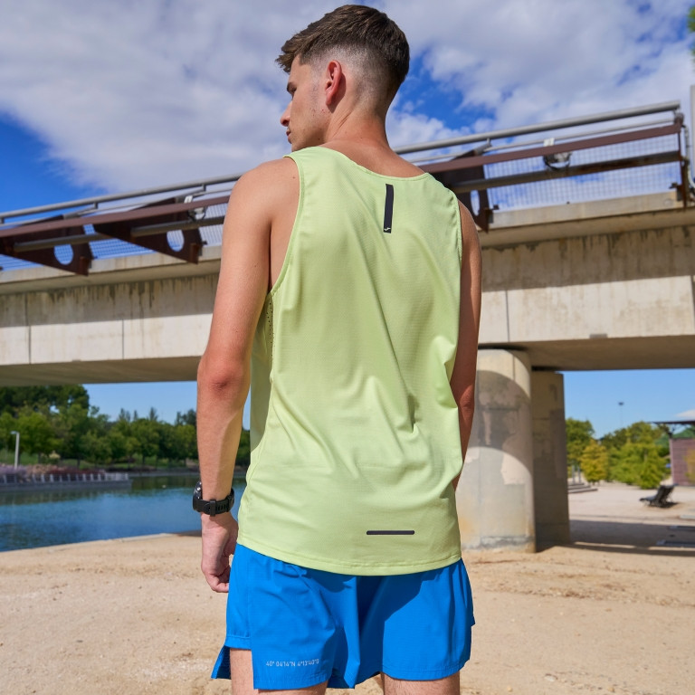 CAMISETA SIN MANGAS R-CITY  