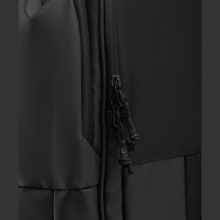 Чемодан JOGEL PREMIER Team Trolley L, черный