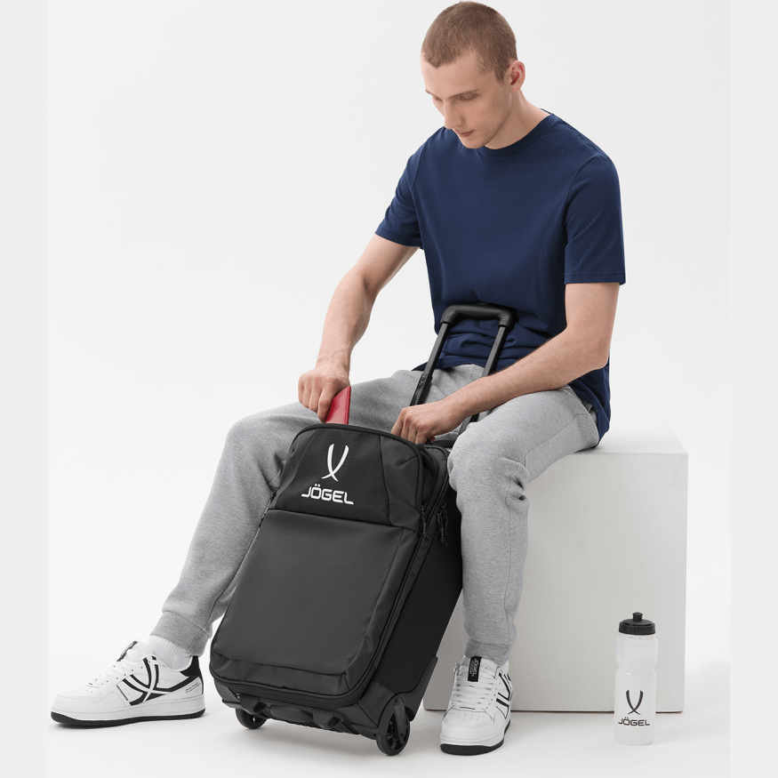 Чемодан JOGEL PREMIER Team Trolley S, черный